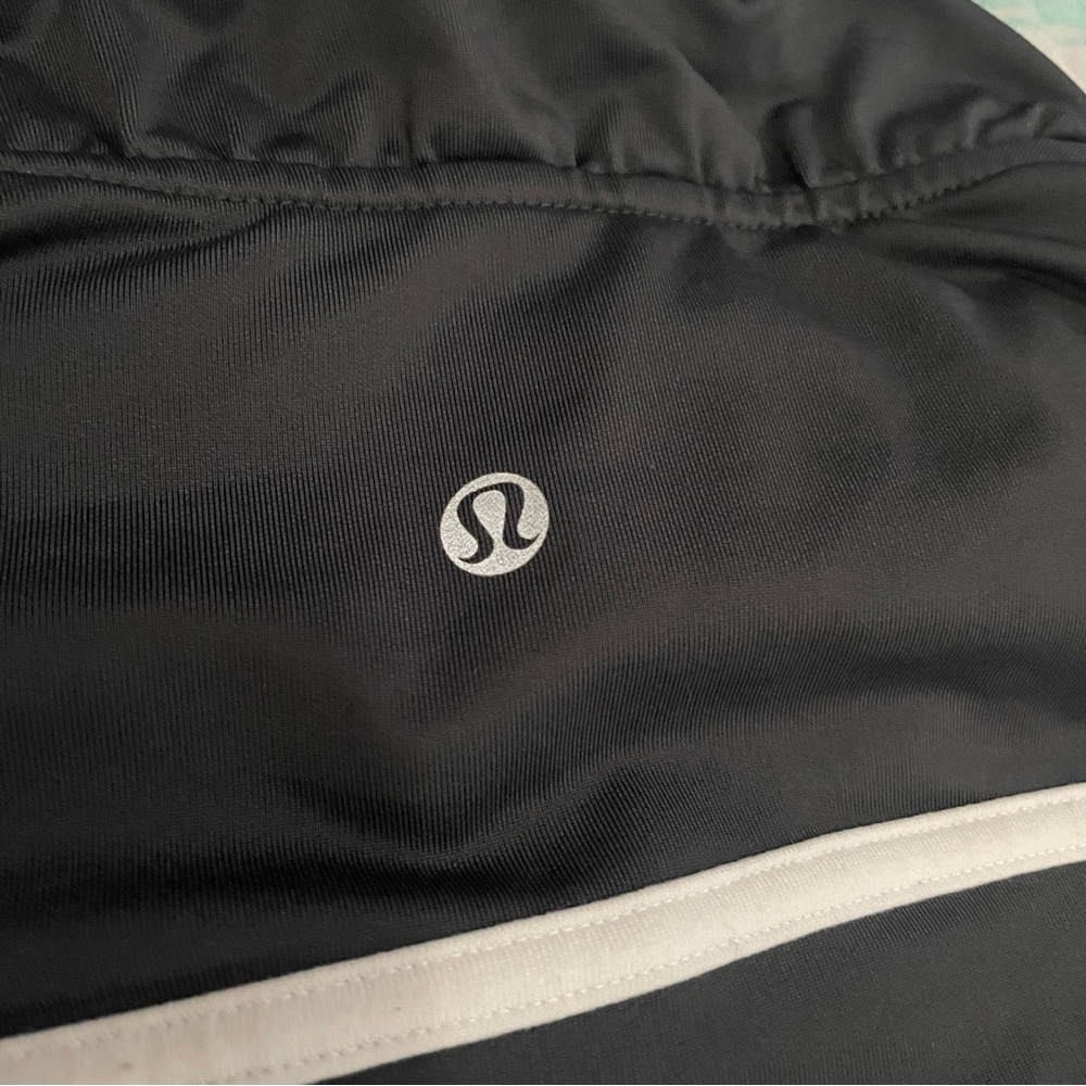 Vintage Lululemon Jacket - Gem